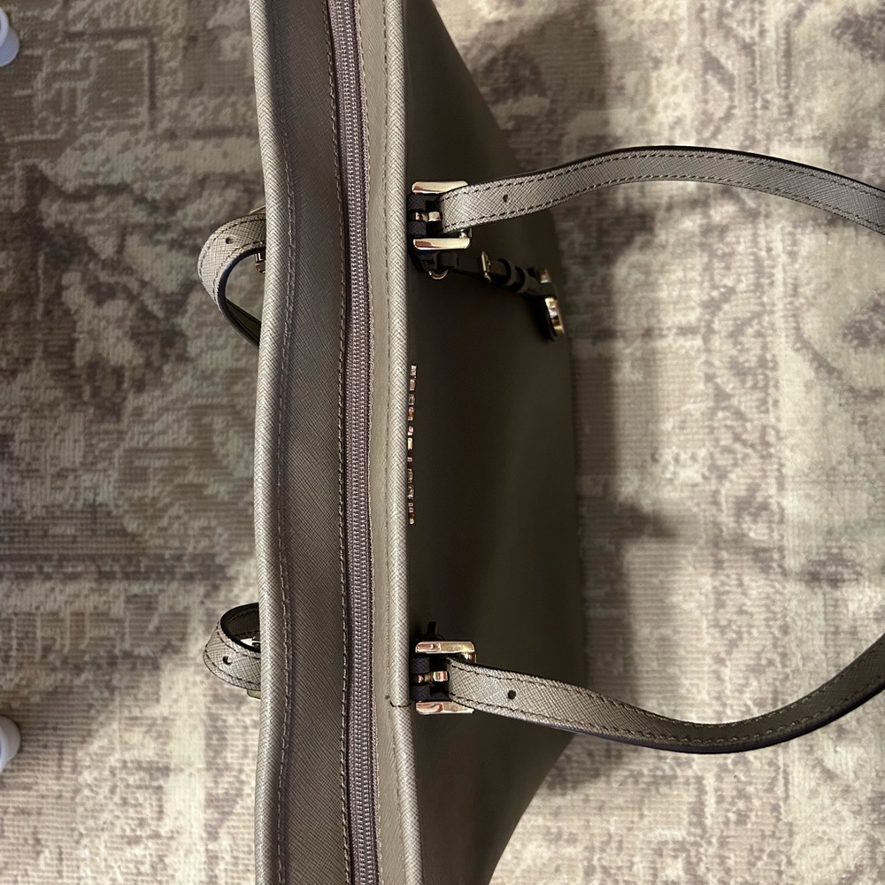 Michael Kors Tan Tote Bag - Picture 7 of 12